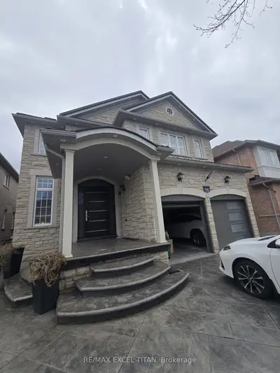 Detached in Markham
