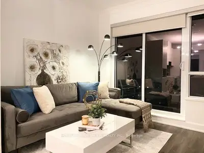 Condo Apartment in Markham