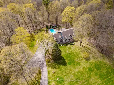 Detached in Uxbridge