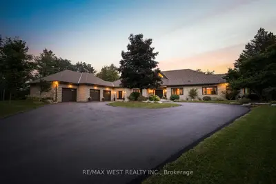 Detached in Vaughan
