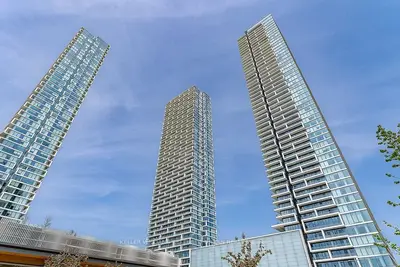 Condo Apartment in Vaughan