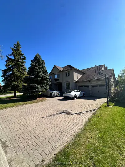28 Dunloe Road, Richmond Hill, ON L4B 2H4