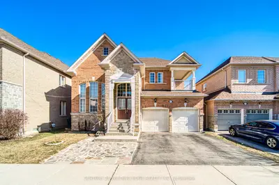 Detached in Markham