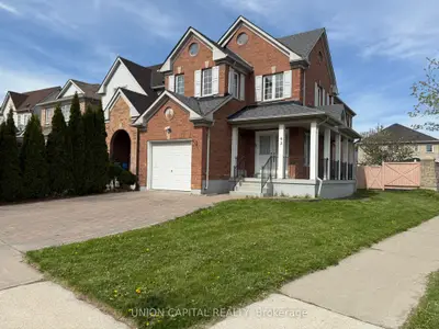 Detached in Markham