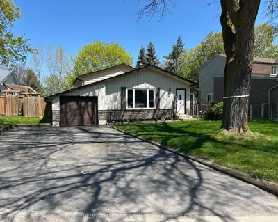 Detached in New Tecumseth