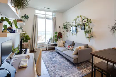 Condo Apartment in Markham