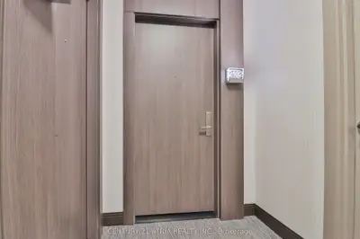Condo Apartment in Markham