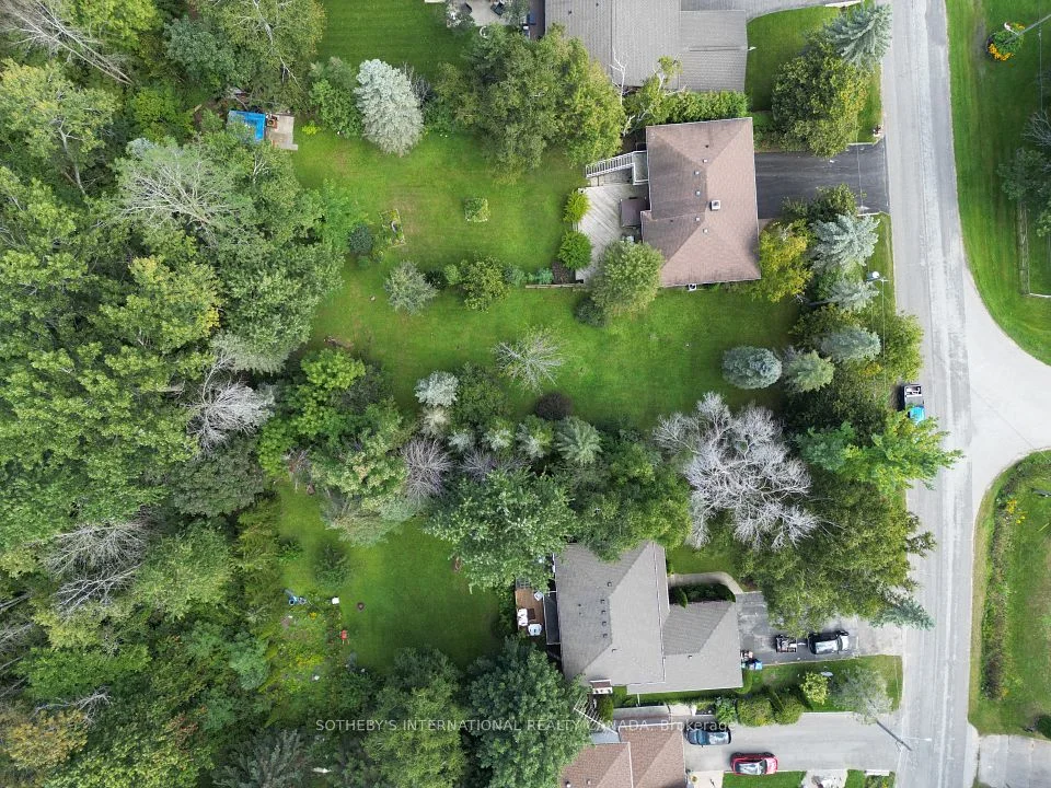 1120 North Shore Drive, Innisfil, On L0l 1r0
