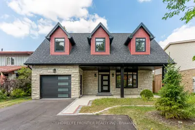 68 Shannon Road, East Gwillimbury, On L0g 1m0