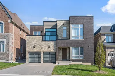 Detached in Vaughan