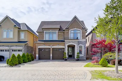 Detached in Vaughan