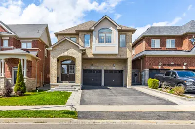 Detached in Newmarket