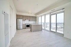 8960 Jane St Street 2114, Vaughan, ON L4K 2M9