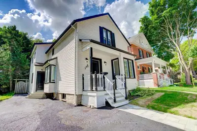 Duplex in Newmarket