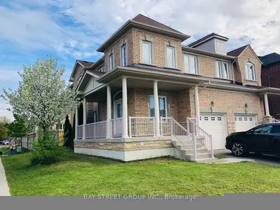 Semi-Detached in Vaughan