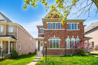 Semi-Detached in Vaughan