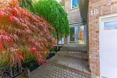18 Chip Court, Richmond Hill, On L4c 9g3