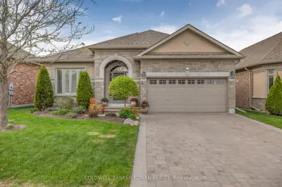 Detached Condo in New Tecumseth
