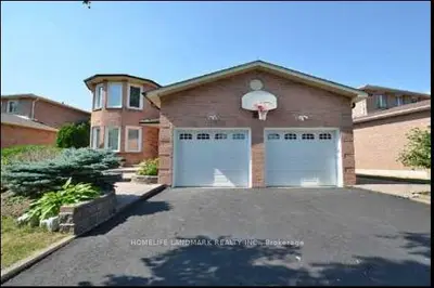 Detached in Markham