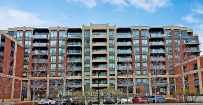Condo Apartment in Markham