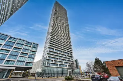 898 Portage Parkway 5710, Vaughan, On L4k 0j6