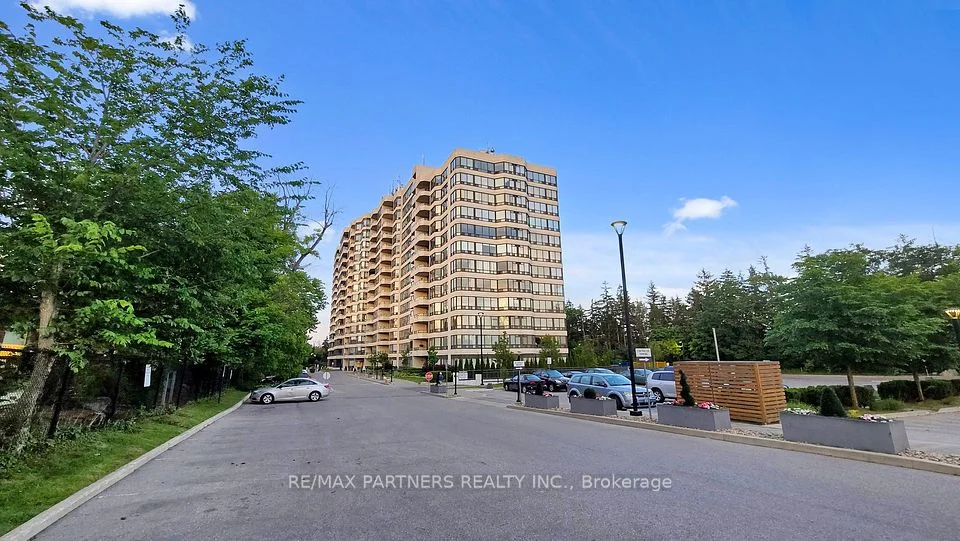 8501 Bayview Avenue 907, Richmond Hill, On L4b 3j7