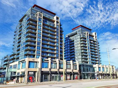 Condo Apartment in Richmond Hill