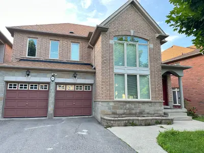 Detached in Vaughan