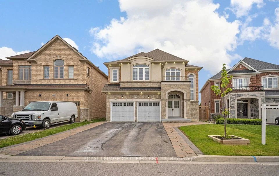 32 Cayton Crescent, Bradford West Gwillimbury, On L3z 0v9