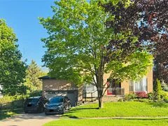 Detached in Newmarket