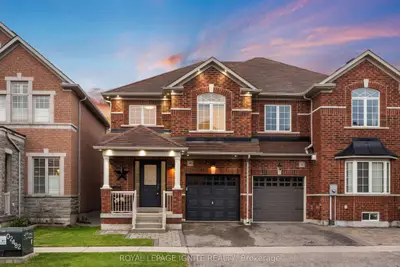 Semi-Detached in Whitchurch-Stouffville
