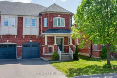 Semi-Detached in Vaughan