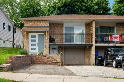 Semi-Detached in Bradford West Gwillimbury