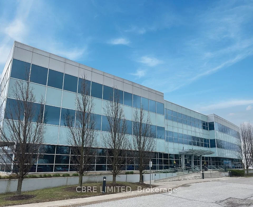 120 East Beaver Creek Road 300, Richmond Hill, ON L4B 4V1
