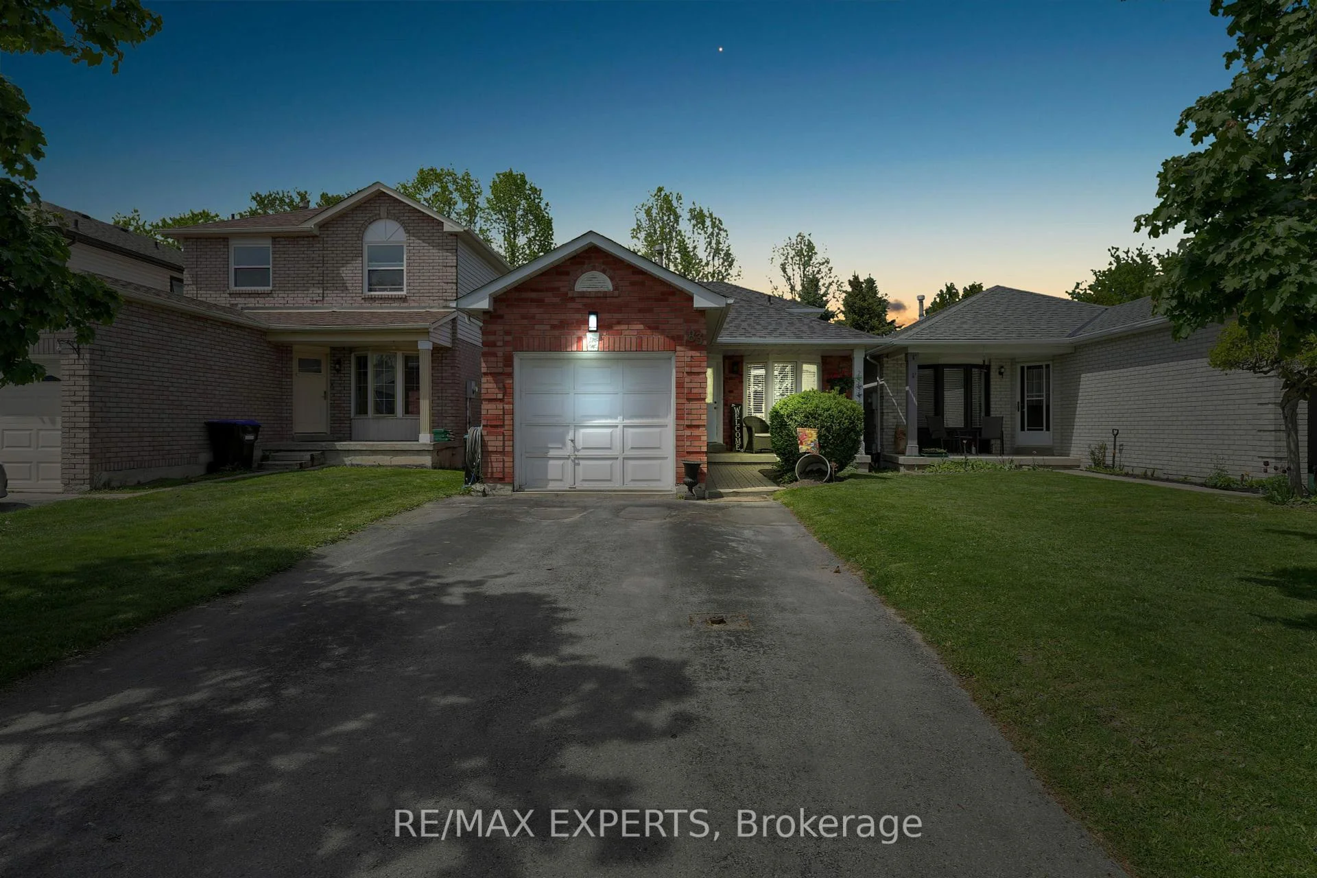 83 Gray Avenue, New Tecumseth, ON L9R 1P5