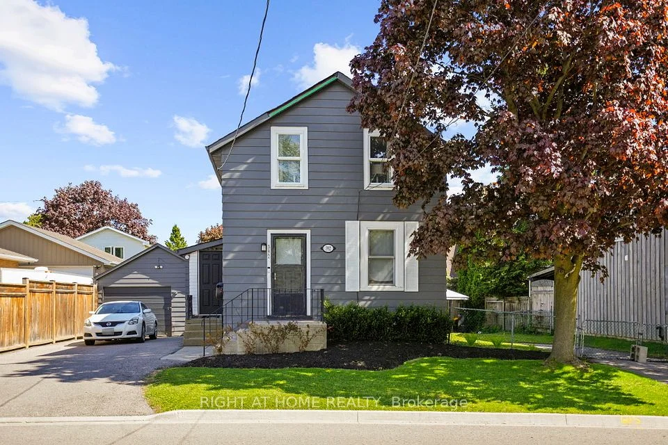 392 Stouffer Street, Whitchurch-Stouffville, ON L4A 4Z4