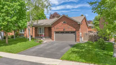 Detached in Newmarket