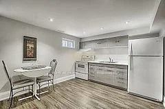 167 Septonne Avenue Lower, Newmarket, ON L3Y 2W4