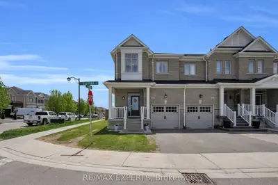 Att/Row/Townhouse in New Tecumseth
