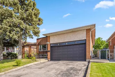 Detached in Vaughan