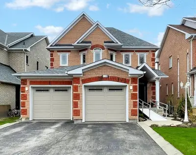 Detached in Markham