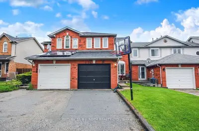 Att/Row/Townhouse in Innisfil