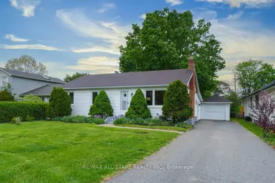 Detached in Uxbridge