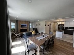 228 Bayview Avenue, Georgina, ON L4P 2T2