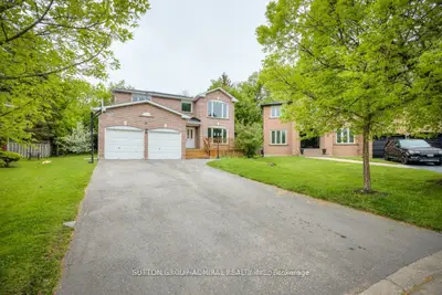 Detached in Aurora