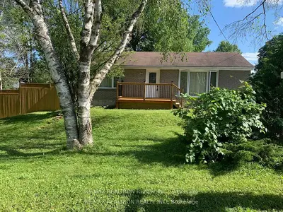 Detached in Newmarket