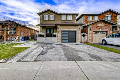 Detached in New Tecumseth