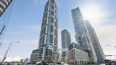 Condo Apartment in Vaughan