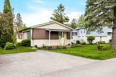 58 HAWTHORNE Drive, Innisfil, ON L9S 1N9