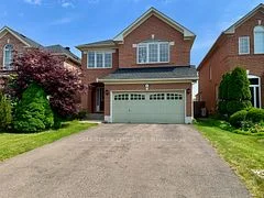 31 Fitzwilliam Avenue, Richmond Hill, On L4e 4n8